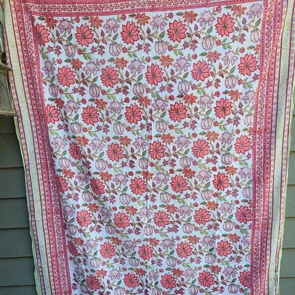 Indian Hand Stamped Red Green Pink White Wrap Scarf - Picture 5 of 7